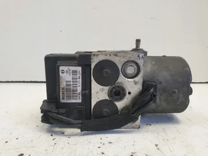 Volvo S40 V40 1.9 D POMPA ABS hamulcowa 30857585