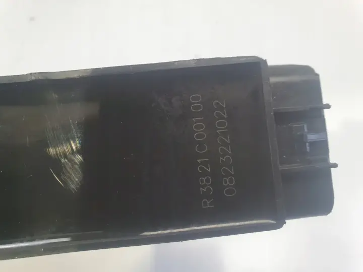 Opel Meriva B 1.4 16V CEWKA ZAPŁONOWA R3821C00100