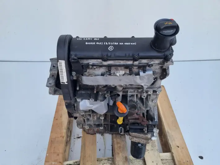 SILNIK VW Golf V VI 1.6 8V 102KM bierze olej BGU BSE