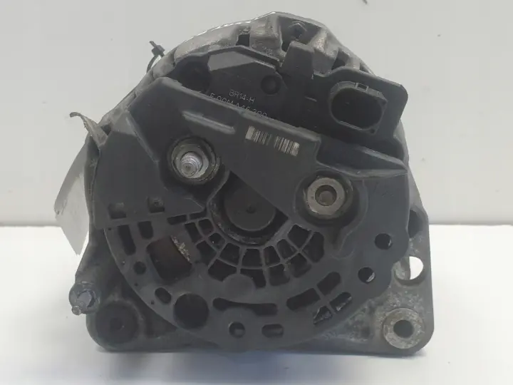 VW Golf V 1.6 FSI ALTERNATOR 03C903023D