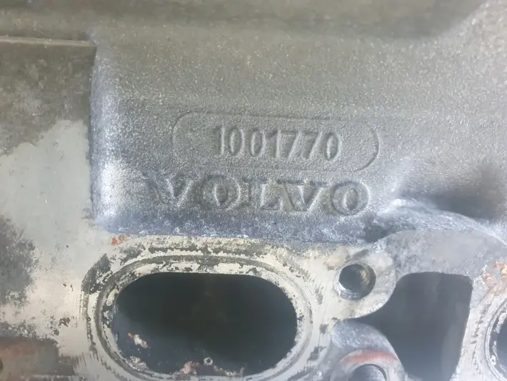Volvo V40 S40 2.0 T GŁOWICA CYLINDRÓW wałki 1001770