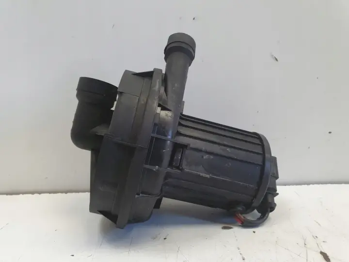 Audi A3 8P 3.2 V6 03-13r POPMA POWIETRZA WTÓRNEGO 022959253A