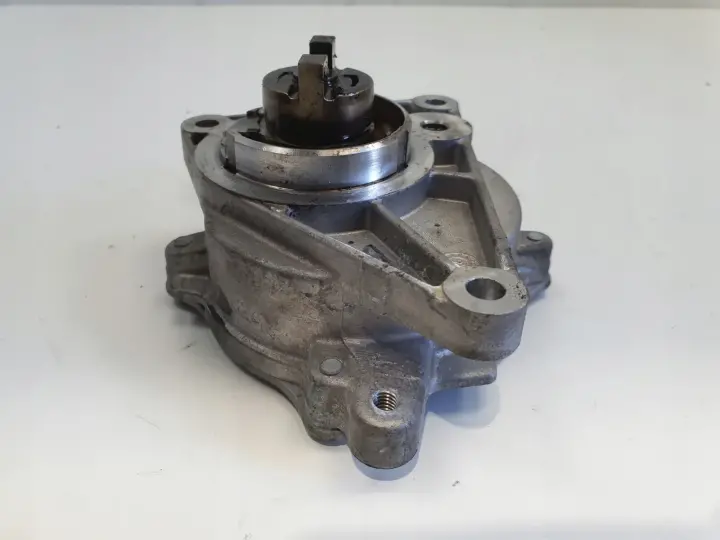 Volvo V90 II S90 2.0 B5 VACUM POMPA wakum 31430647
