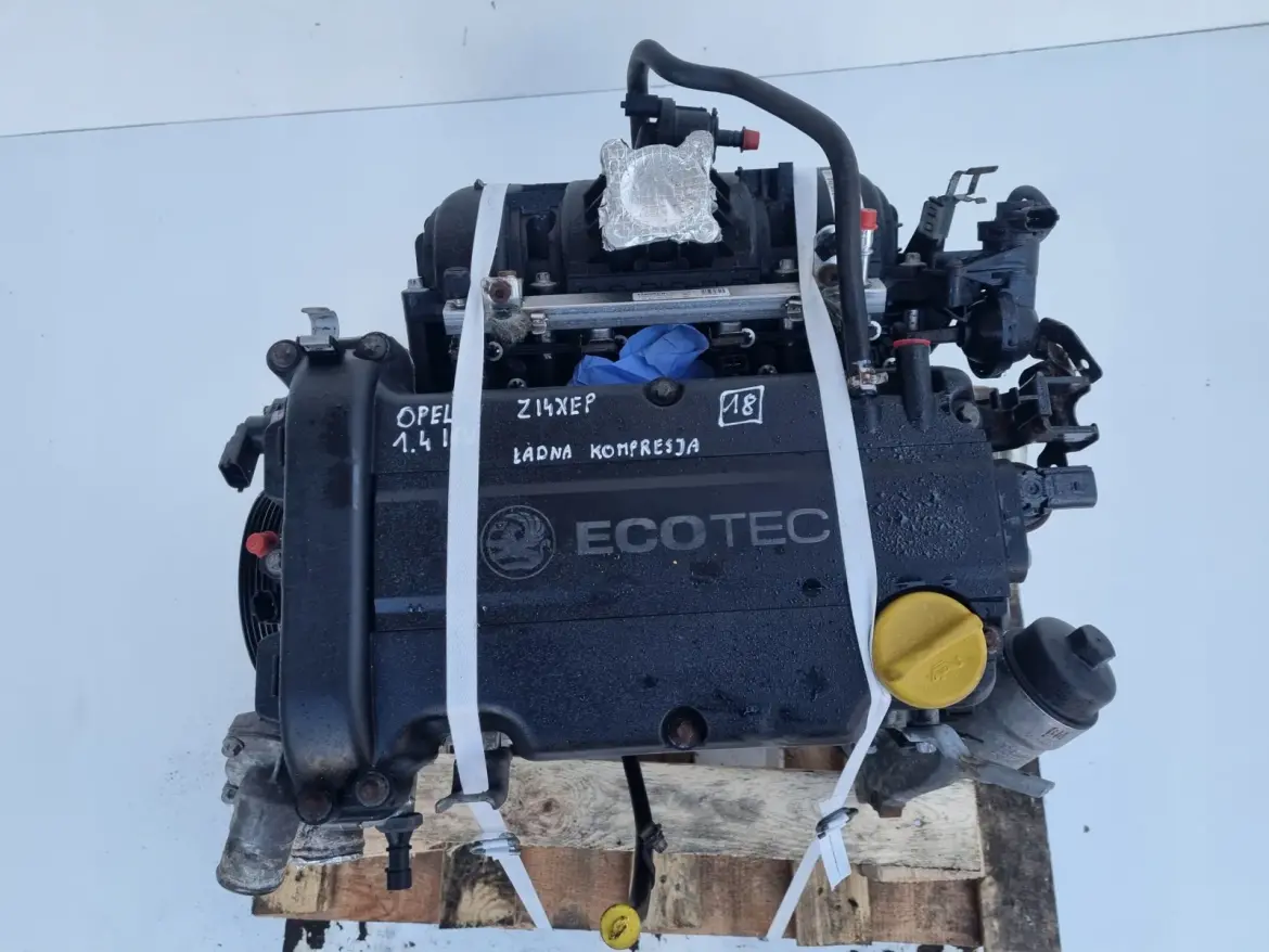 SILNIK KOMPLET Opel Corsa D 1.4 16V 90KM ładna kompresja Z14XEP