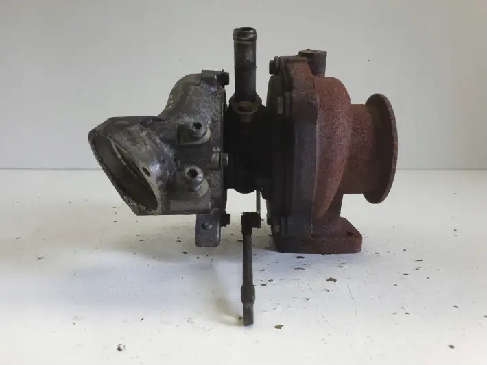 BMW E87 2.0 D TURBOSPRĘŻARKA turbo 7793865 garrett
