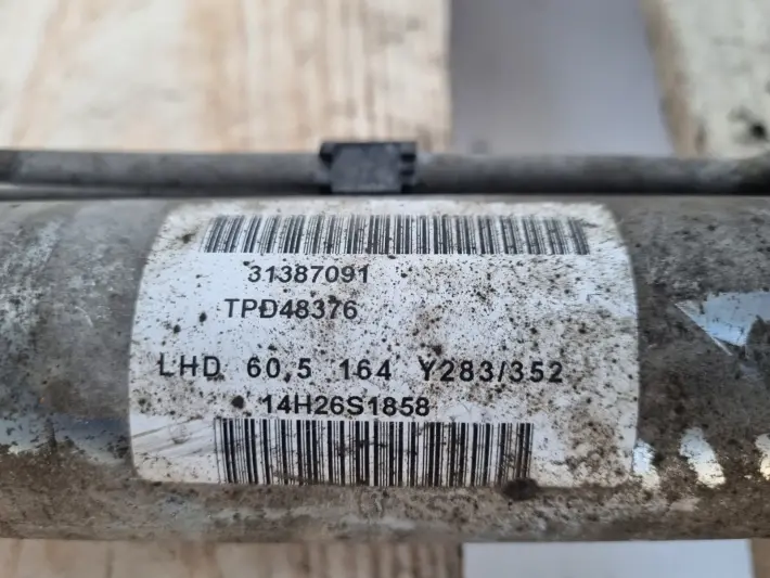 Volvo V60 S60 II MAGLOWNICA przekładnia kierownicza EUROPA 31387091