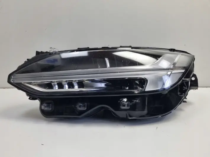 Volvo S90 V90 II PRZEDNIA LAMPA LEWA lewy przód MID LED EUROPA 31655197