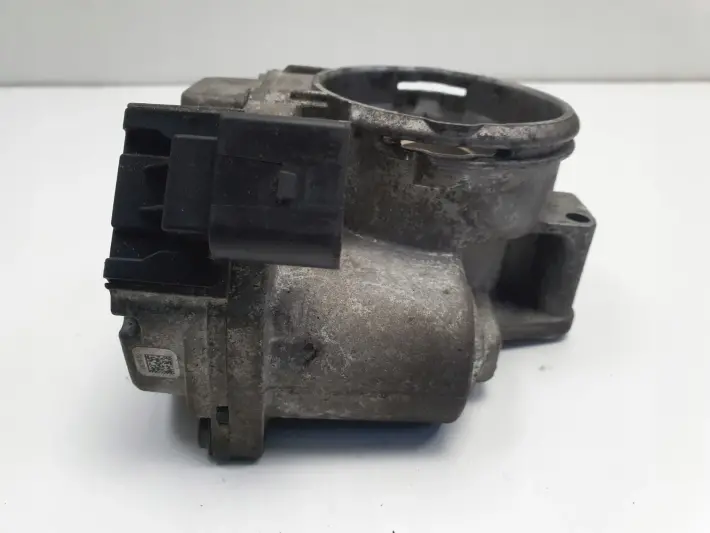 VW Golf V 1.9 TDI PRZEPUSTNICA 03G128063J