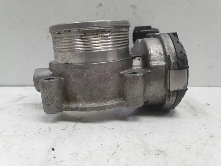 Volvo S60 II V60 2.0 D D3 PRZEPUSTNICA 31216665 bosch 0280750520