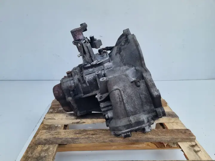 Opel Vectra C 1.6 1.8 16V SKRZYNIA BIEGÓW F17C374 manualna
