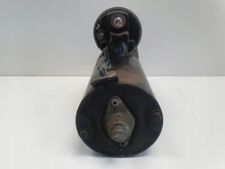 Mercedes W204 6.3 V8 AMG ROZRUSZNIK bosch 0001109271