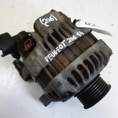 Peugeot 206 1.4 8V ALTERNATOR 9638275880