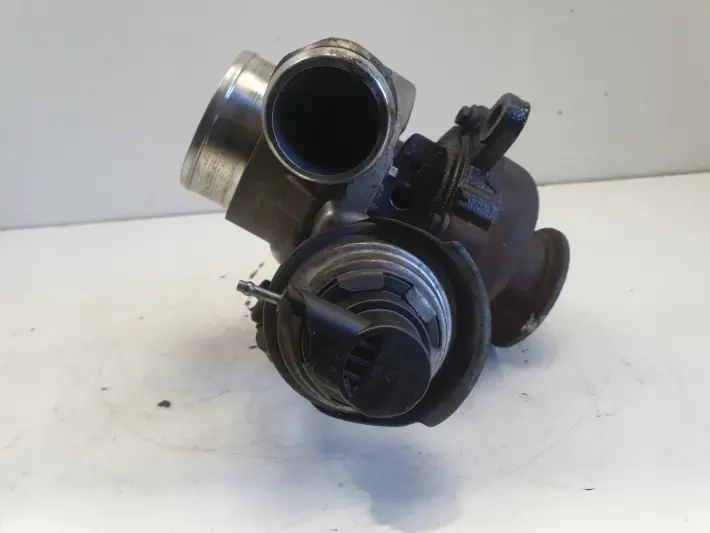 Volvo S60 II 2.0 D3 TURBOSPRĘŻARKA turbo 31331331