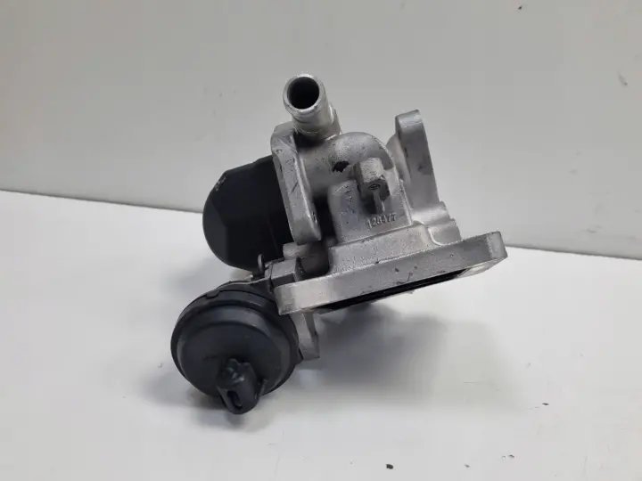 Volvo S60 II V60 XC90 II XC60 II 2.0 D3 D4 D5 ZAWÓR EGR 31439464 0280751016
