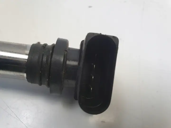 VW Polo IV 1.2 12V CEWKA ZAPŁONOWA 0986221023