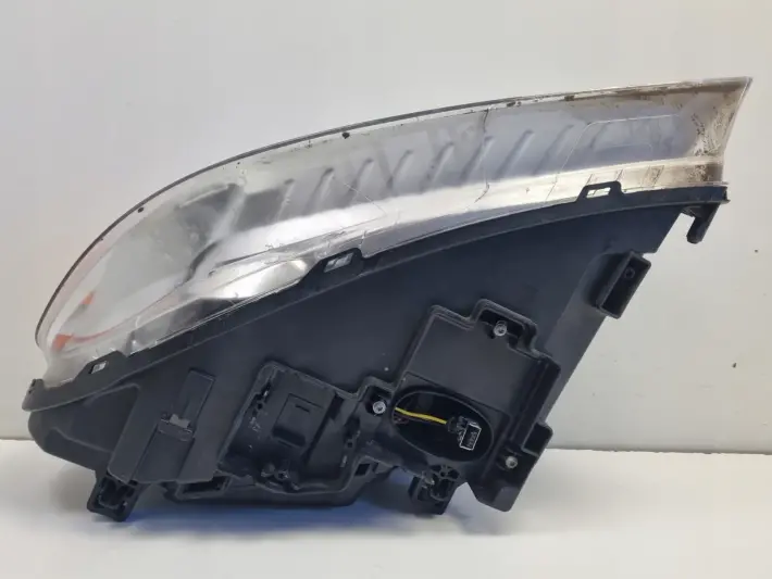 Volvo S80 II V70 III 06-16r PRZEDNIA LAMPA PRAWA PRAWY PRZÓD xenon 31214348