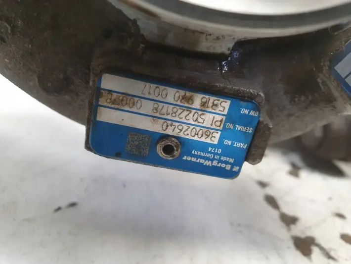 Volvo V60 XC60 S80 II 2.4 D5 TURBOSPRĘŻARKA turbo 36002664 D5244T16