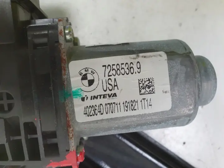 BMW X3 F25 PODNOŚNIK SZYBY prawy tył PASAŻERA mechanizm 7258536