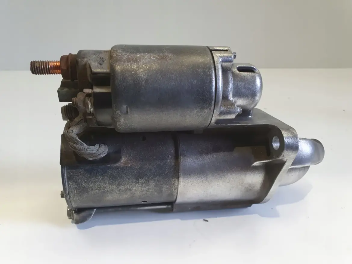 Opel Astra III H 1.6 16V ROZRUSZNIK 55556092