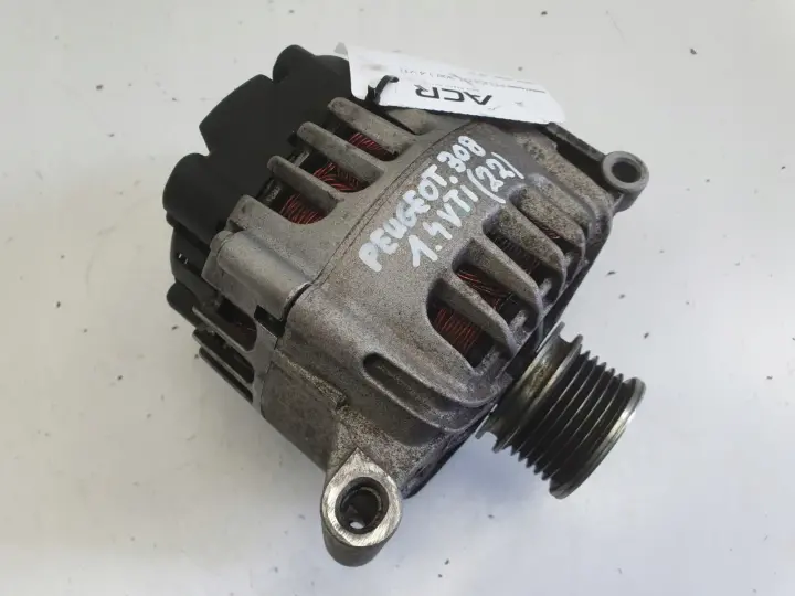 Peugeot 308 1.6 VTI ALTERNATOR valeo V757651380