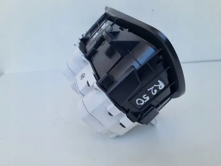 Volvo V40 II Diesel LICZNIK ZEGARY TFT Europa 31412271 36011271