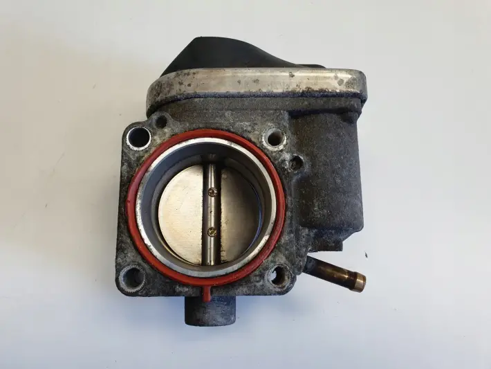 Mini Cooper R50 R53 1.6 16V PRZEPUSTNICA 7509043