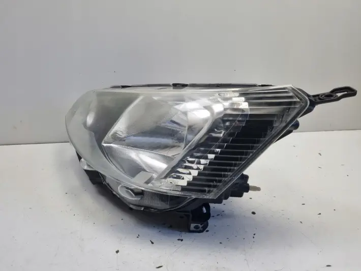 Nissan NV200 NV 200 PRZEDNIA LAMPA LEWA lewy przód EUROPA 26060-BJ10A