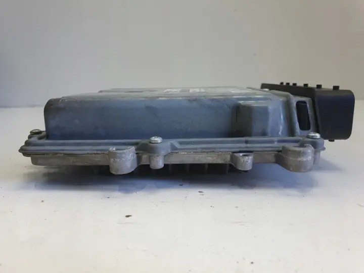 Volvo V40 II 2.0 D3 STEROWNIK SILNIKA komputer 31336983 0281018414