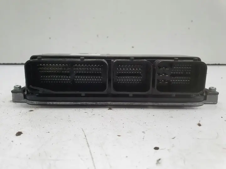 Volvo XC60 II 2.0 D STEROWNIK SILNIKA komputer 31459512