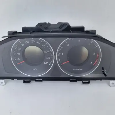 Volvo XC60 I V60 I S60 II 2.4 D5 LICZNIK ZEGARY Europa 31327581AA diesel