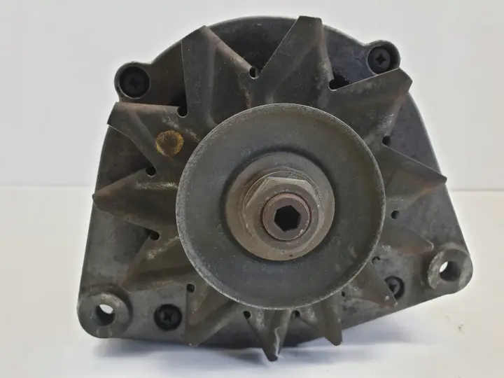 Mercedes W126 C126 Sec 5.5 V8 ALTERNATOR 012046994