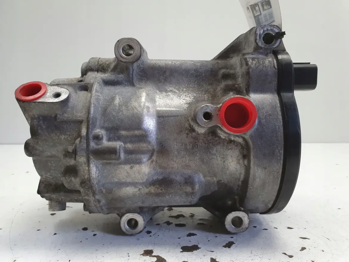 Toyota Yaris IV 1.5 H KOMPRESOR KLIMATYZACJI 042400-0740