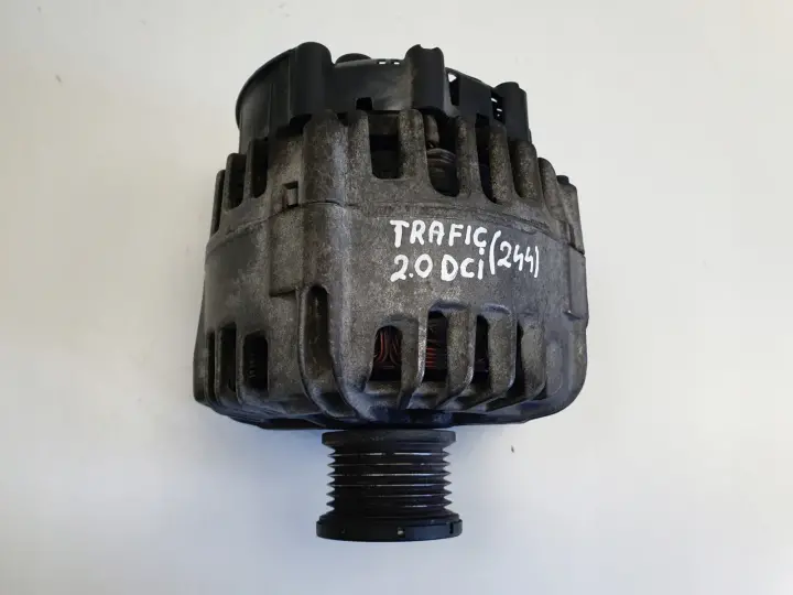 Renault Trafic II 2.0 DCI ALTERNATOR valeo 8200404459