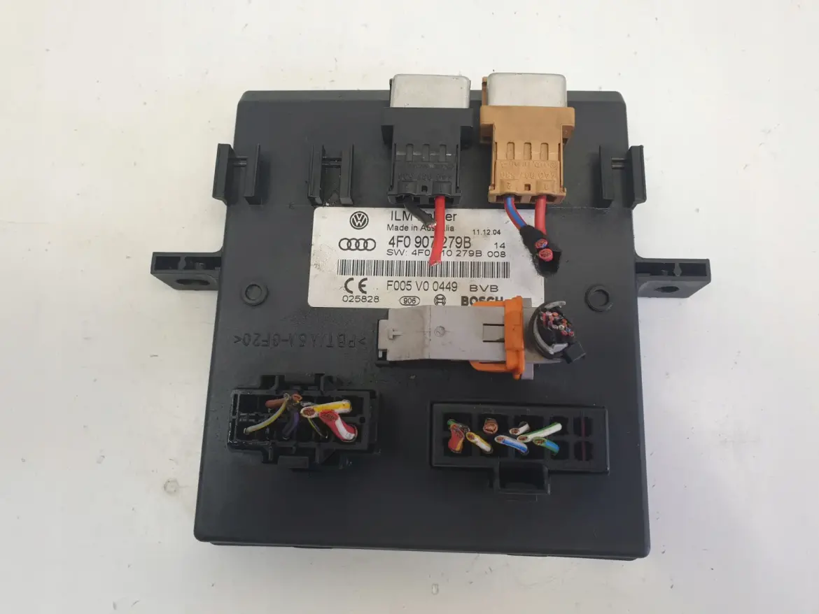Audi A6 C6 MODUŁ ŚWIATEŁ Sterownik 4F0907279B