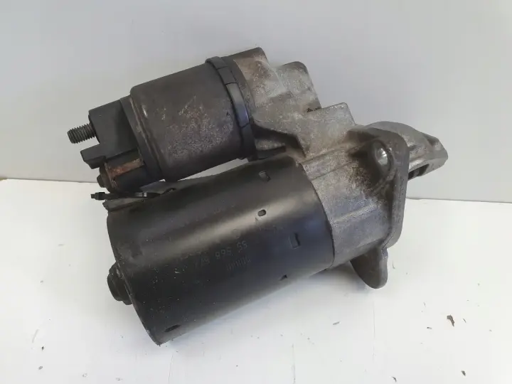 Opel Corsa D 1.0 12V ROZRUSZNIK bosch 55568572 0001107495