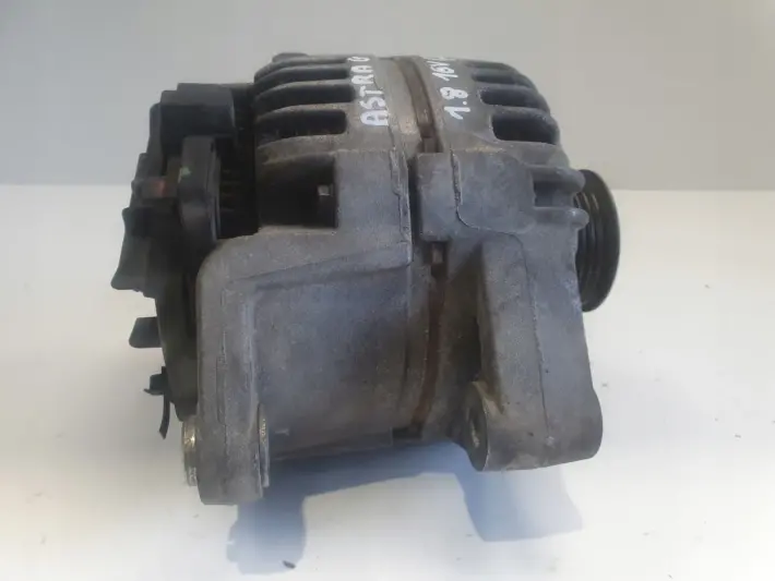 Opel Astra G 1.8 16V ALTERNATOR bosch 0124425027 120A