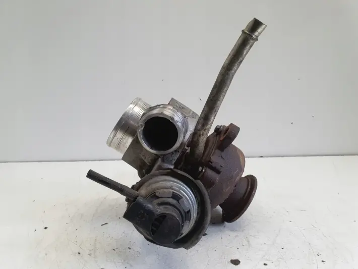 Volvo S60 II 2.0 D3 TURBOSPRĘŻARKA turbo 31331331