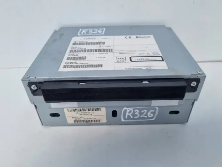 Volvo VOLVO V60 I S60 II V40 II CZYTNIK NAWIGACJI Radio 31357004 31357004AA