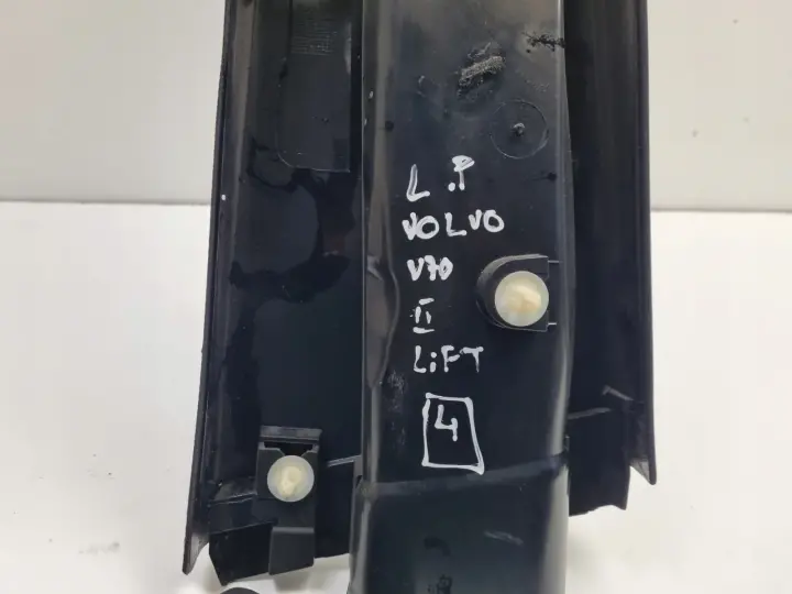 Volvo S60 I XC70 I V70 II lift LEWA OSŁONA SŁUPKA B Maskownica