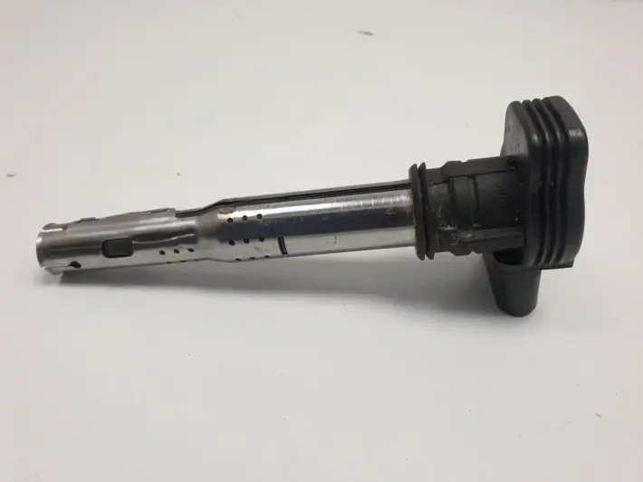 VW Golf V 2.0 FSI CEWKA ZAPŁONOWA oryginał 07K905715F