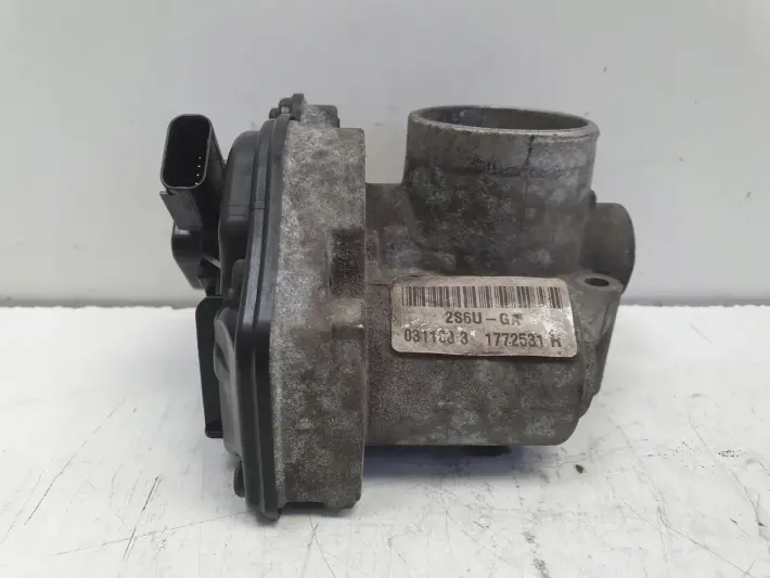 Ford Focus MK2 1.6 16V PRZEPUSTNICA 2S6U-9E927-FC