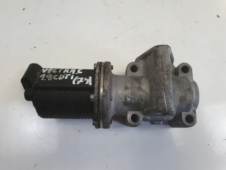 Opel Vectra C 1.9 CDTI ZAWÓR EGR