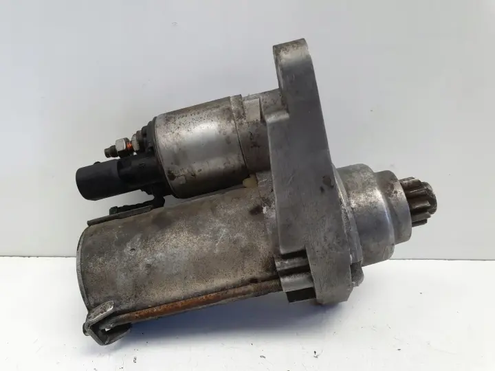 VW Golf V 1.4 16V ROZRUSZNIK valeo 02T911023S