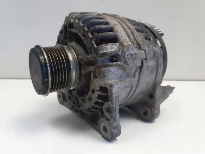 VW Golf V 2.0 SDI ALTERNATOR Bosch 06F903023D 110A