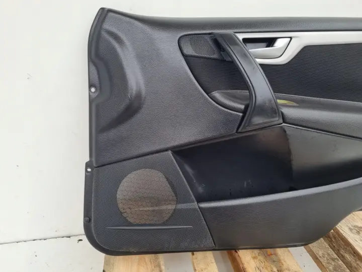 Volvo S60 I V70 II lift PRZEDNI BOCZEK DRZWI PRAWY PRZÓD europa 31111720
