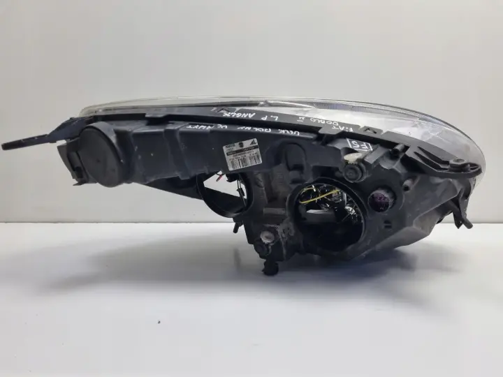 Fiat Doblo II 10-14r PRZEDNIA LAMPA LEWA lewy przód anglik 51817939