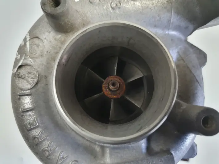 VW Golf V 2.0 TDI TURBOSPRĘŻARKA turbo 03G253014H