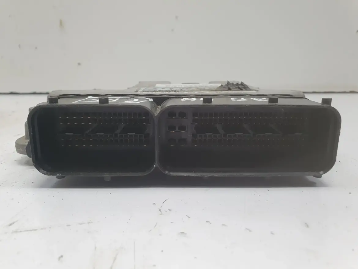 Audi A4 B8 2.0 TDI STEROWNIK SILNIKA komputer 03L906018KD