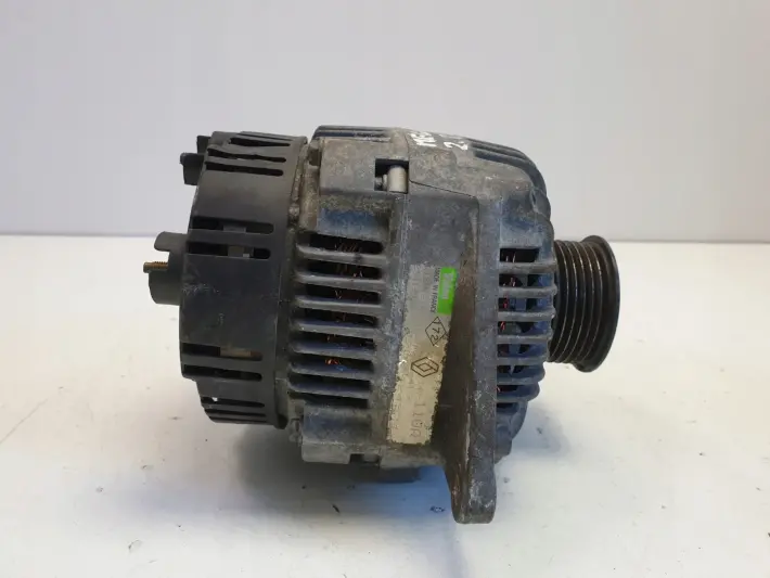 Renault Megane I 2.0 16V ALTERNATOR valeo 110A