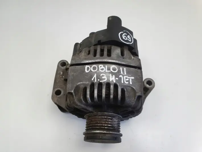 Fiat Doblo II 1.3 M-JET ALTERNATOR 51944878 120A valeo